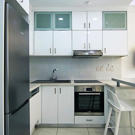Phaedrus Living: Seaside Luxury Flat Lighthouse 66 Apartment Paphos Luaran gambar