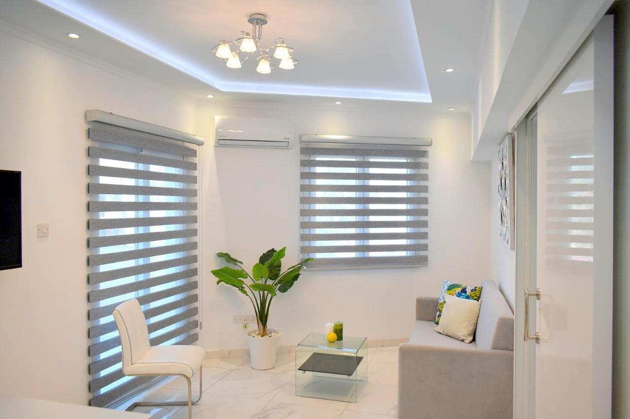 Phaedrus Living: Seaside Luxury Flat Lighthouse 66 Apartment Paphos Luaran gambar